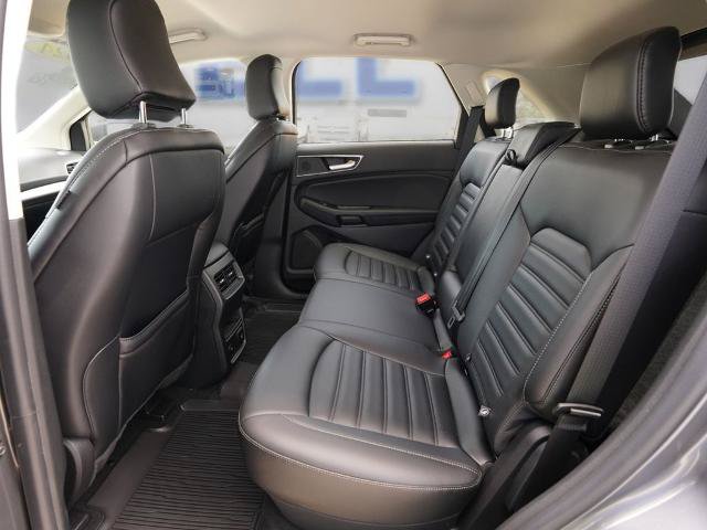 Certified 2024 Ford Edge SEL w/ Convenience Package AWD/4WD image 17