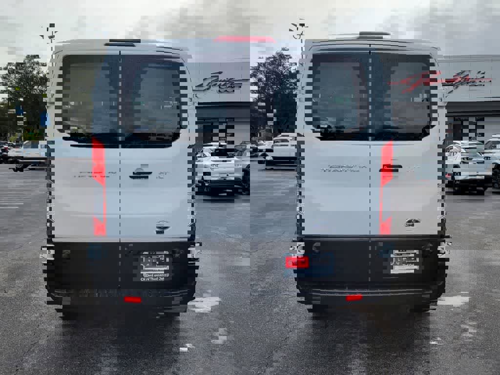 Certified 2020 Ford Transit 350 XLT image 4