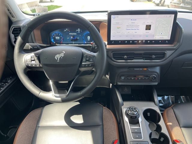 Certified 2025 Ford Bronco Sport Outer Banks w/ Outer Banks Tech Package+ AWD/4WD image 18