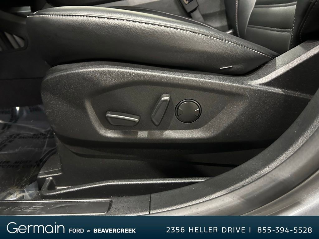 Certified 2024 Ford Edge SEL image 17