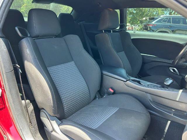 Used 2023 Dodge Challenger GT RWD image 39