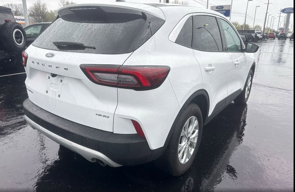 Certified 2023 Ford Escape Active AWD/4WD image 5