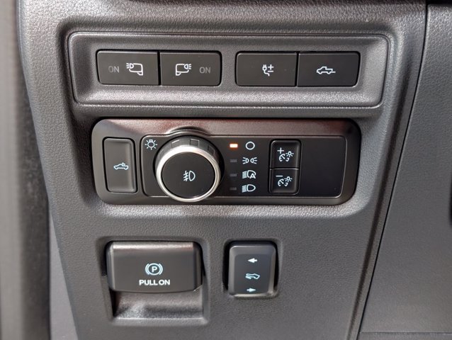 Certified 2024 Ford F150 Platinum w/ Equipment Group 702A High AWD/4WD image 15