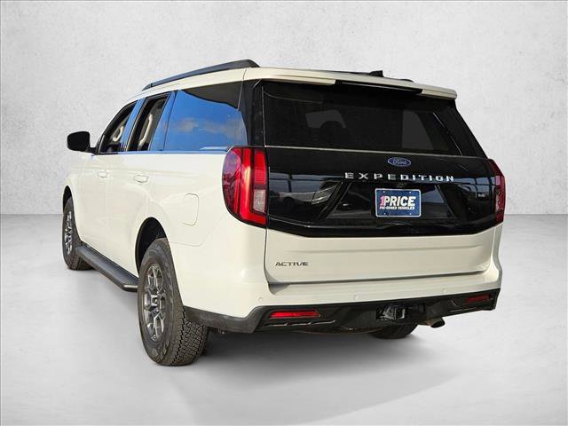 Certified 2025 Ford Expedition Active image 5