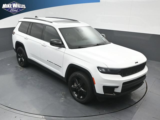 Used 2023 Jeep Grand Cherokee L Laredo AWD/4WD image 9