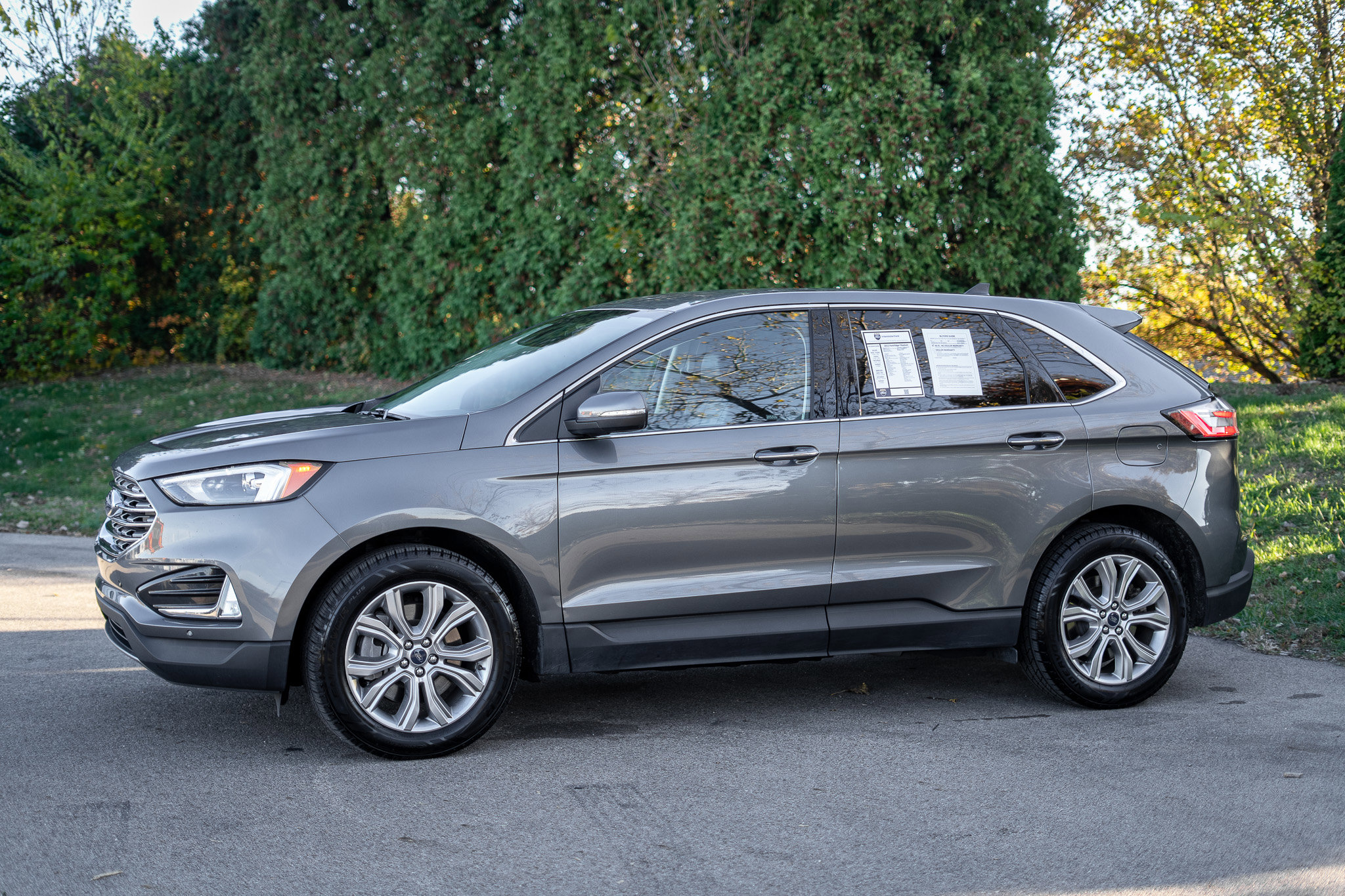 Certified 2022 Ford Edge Titanium image 8