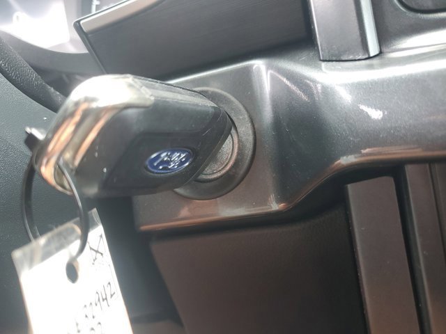 Certified 2022 Ford F150 XL w/ STX Appearance Package image 30