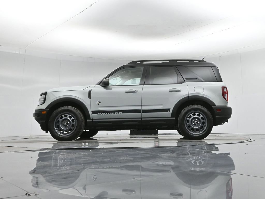 Certified 2024 Ford Bronco Sport Outer Banks w/ Tech Package image 25