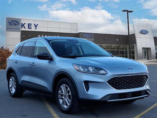 Certified 2022 Ford Escape SE w/ Convenience Package image 1