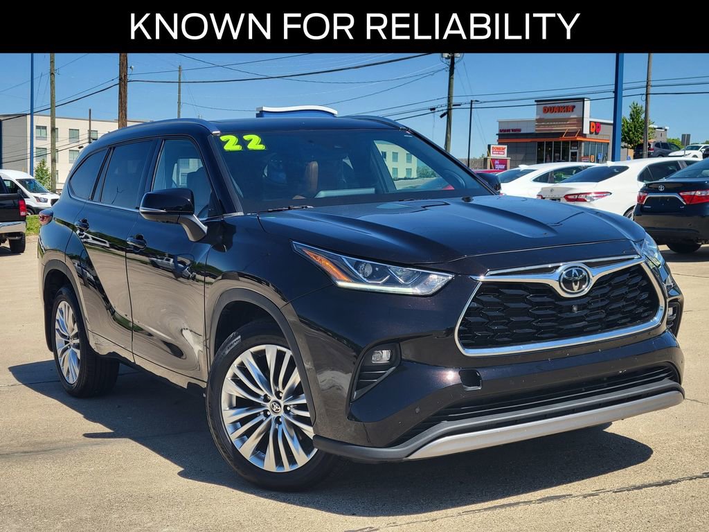 Used 2022 Toyota Highlander Platinum AWD/4WD image 30