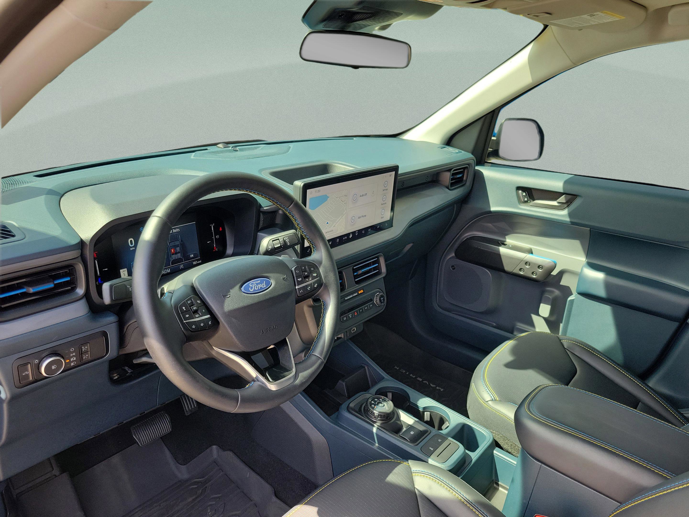 Certified 2025 Ford Maverick Lobo image 4