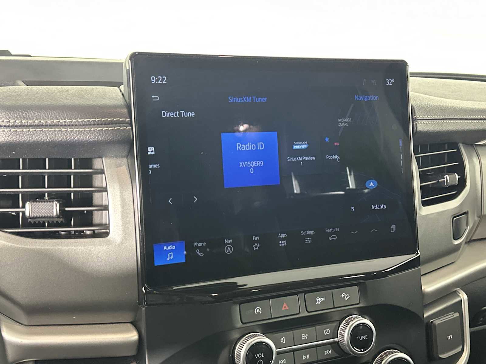 Certified 2024 Ford Expedition Max XLT image 31