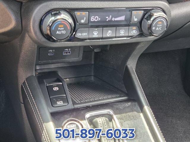 Used 2024 Nissan Kicks SR w/ SR Premium Package FWD image 19