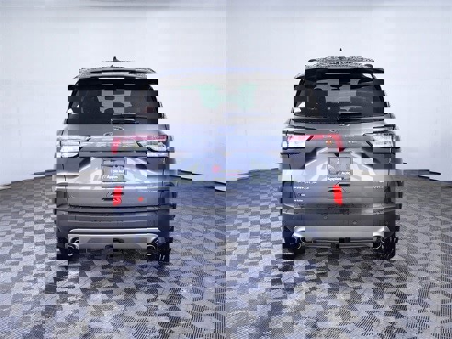 Certified 2021 Ford Escape Titanium w/ Titanium Elite Package image 3