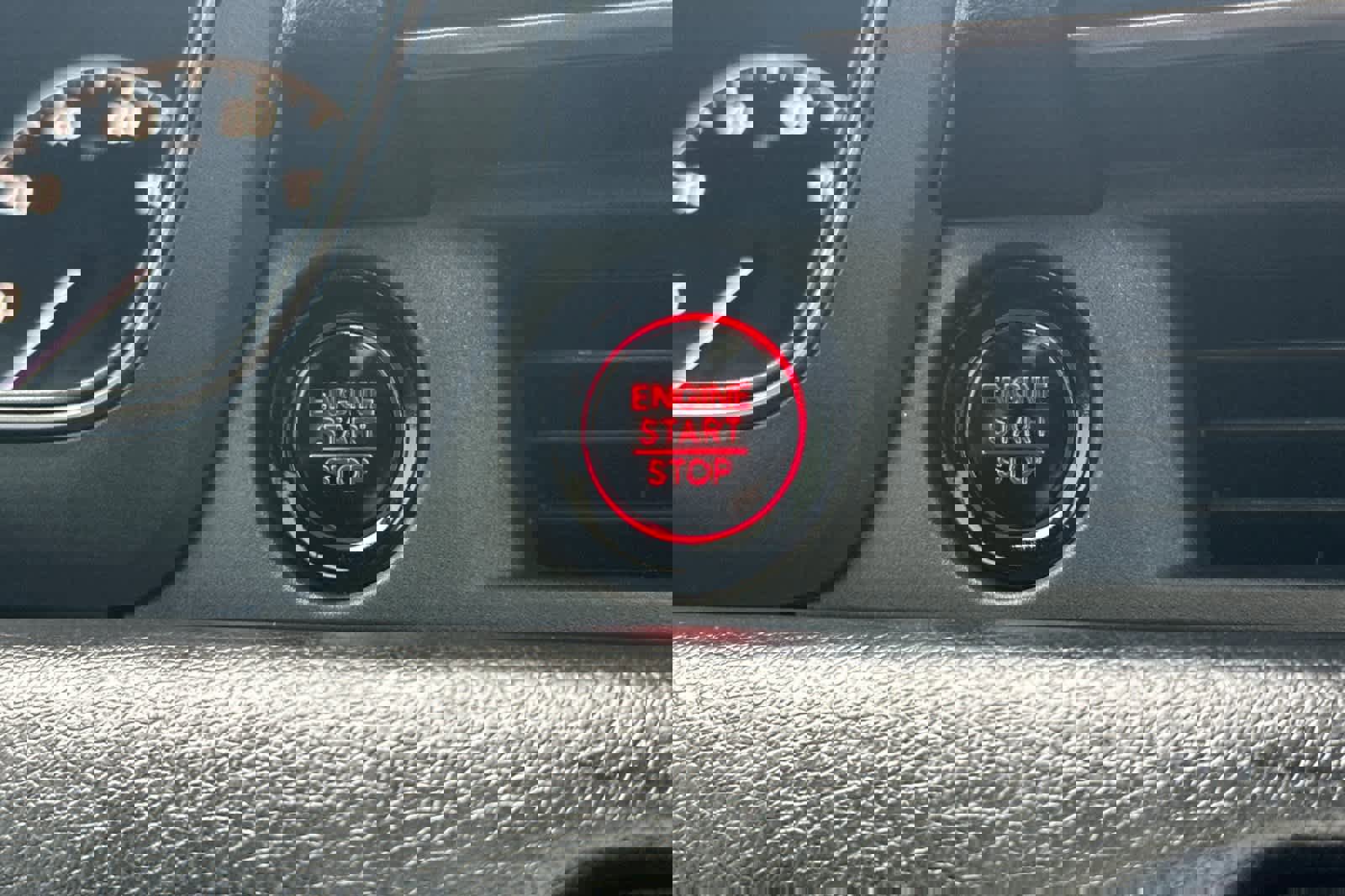 Used 2023 Honda Pilot TrailSport image 23