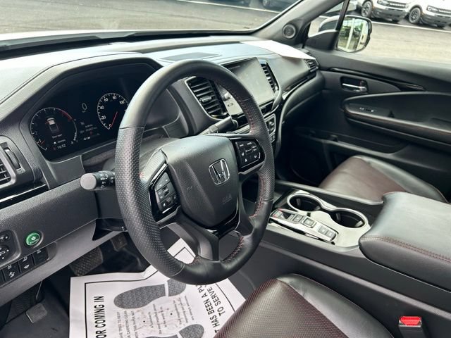 Used 2025 Honda Ridgeline Black Edition image 21