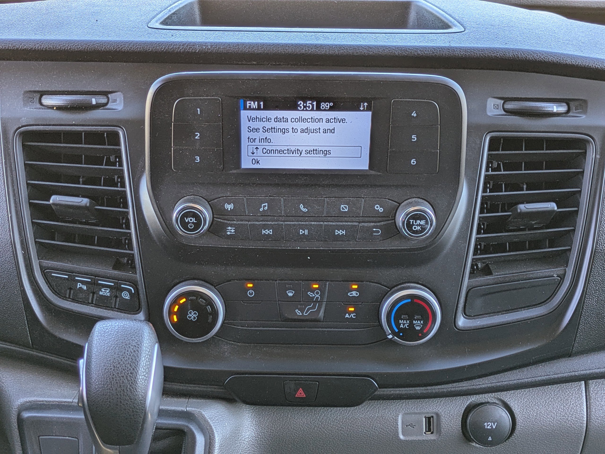 Certified 2024 Ford Transit 250 148 Medium Roof w/ Load Area Protection Package image 18