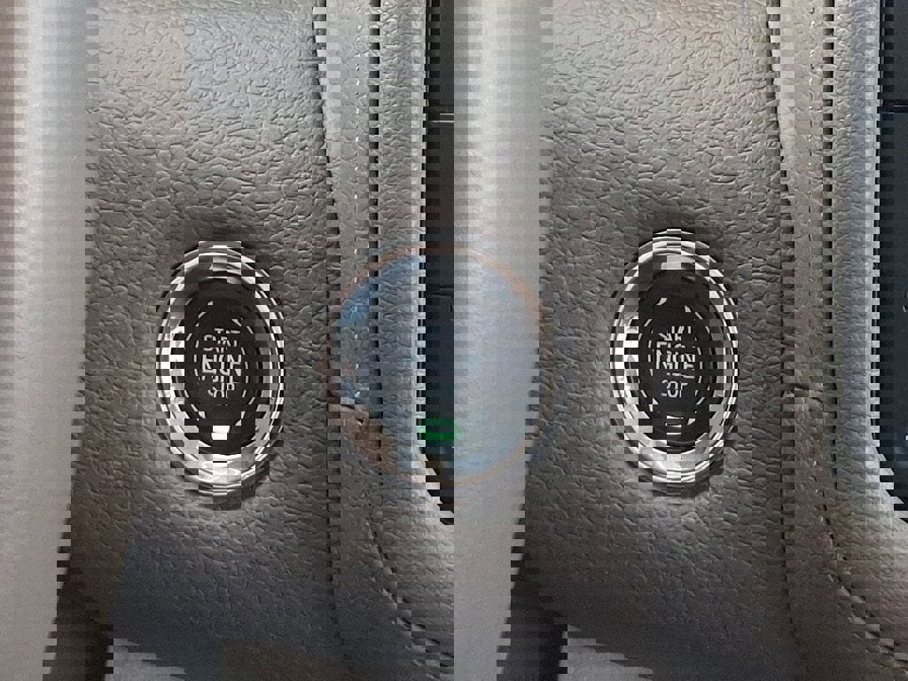 Used 2023 GMC Yukon XL Denali w/ LPO, Floor Liner Package AWD/4WD image 24