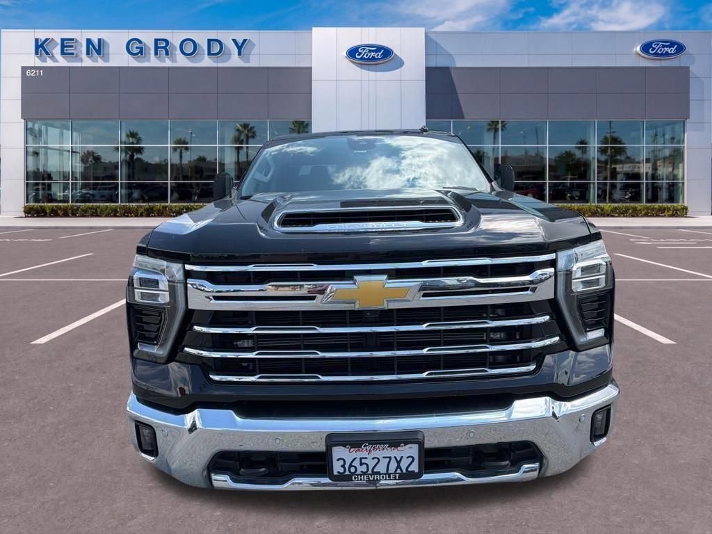 Used 2024 Chevrolet Silverado 2500 LTZ w/ LTZ Convenience Package AWD/4WD image 78