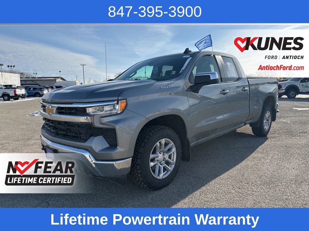Used 2023 Chevrolet Silverado 1500 LT image 3