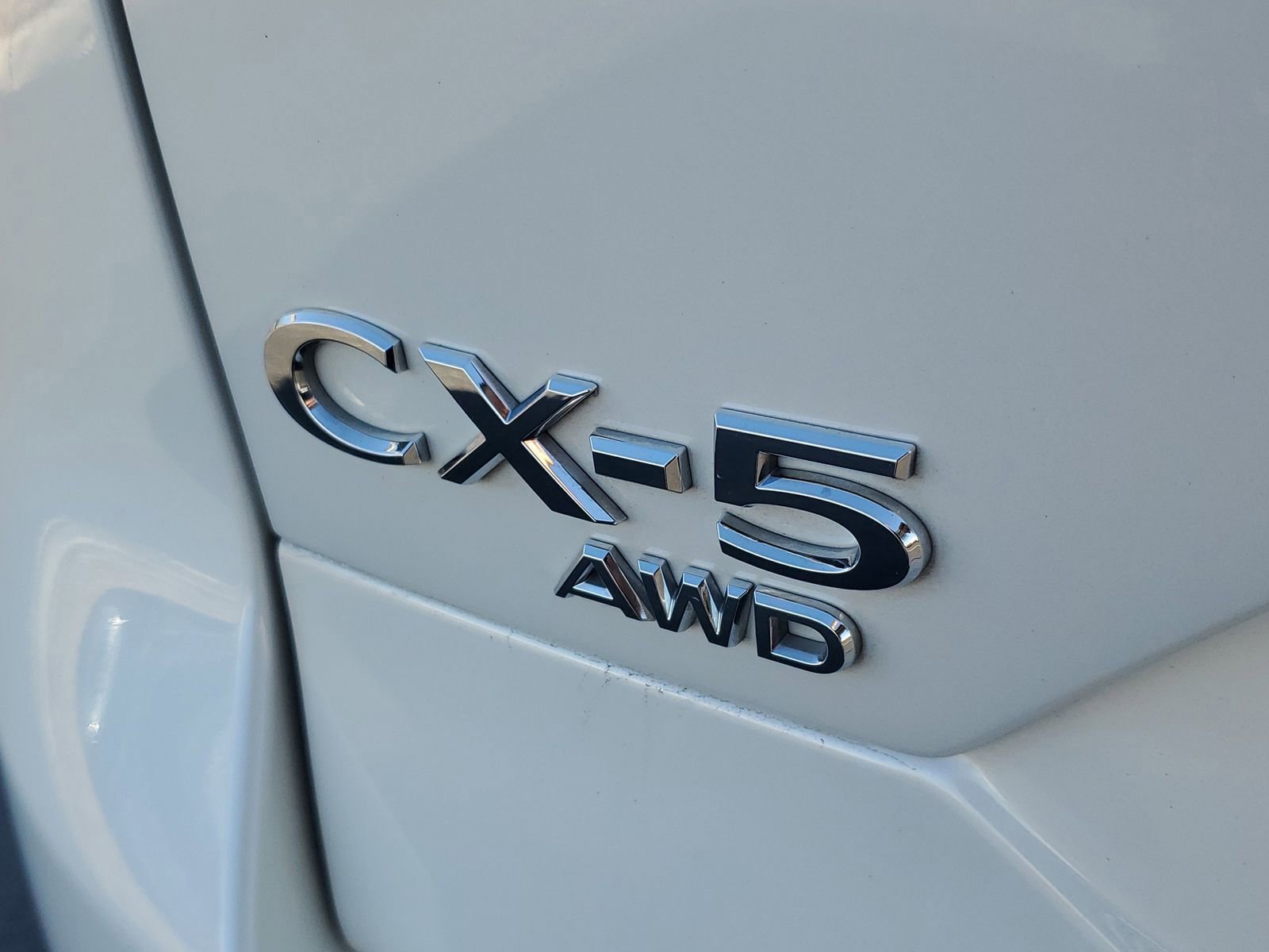 Used 2023 MAZDA CX-5 AWD 2.5 S w/ Premium Plus Pkg image 6