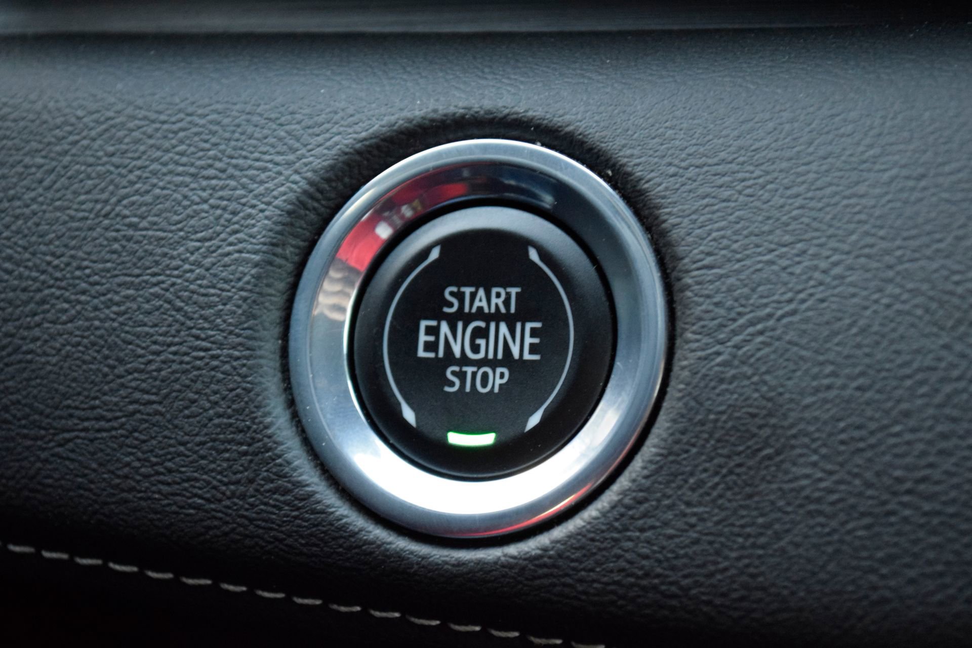 Used 2023 Cadillac Escalade Luxury image 15