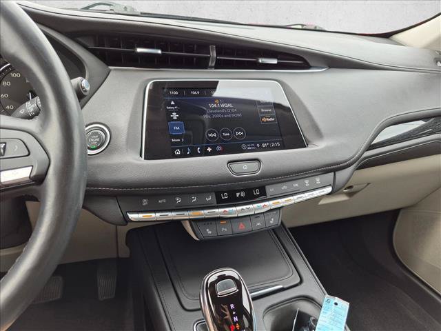 Used 2023 Cadillac XT4 Premium Luxury w/ Cold Weather Package AWD/4WD image 15