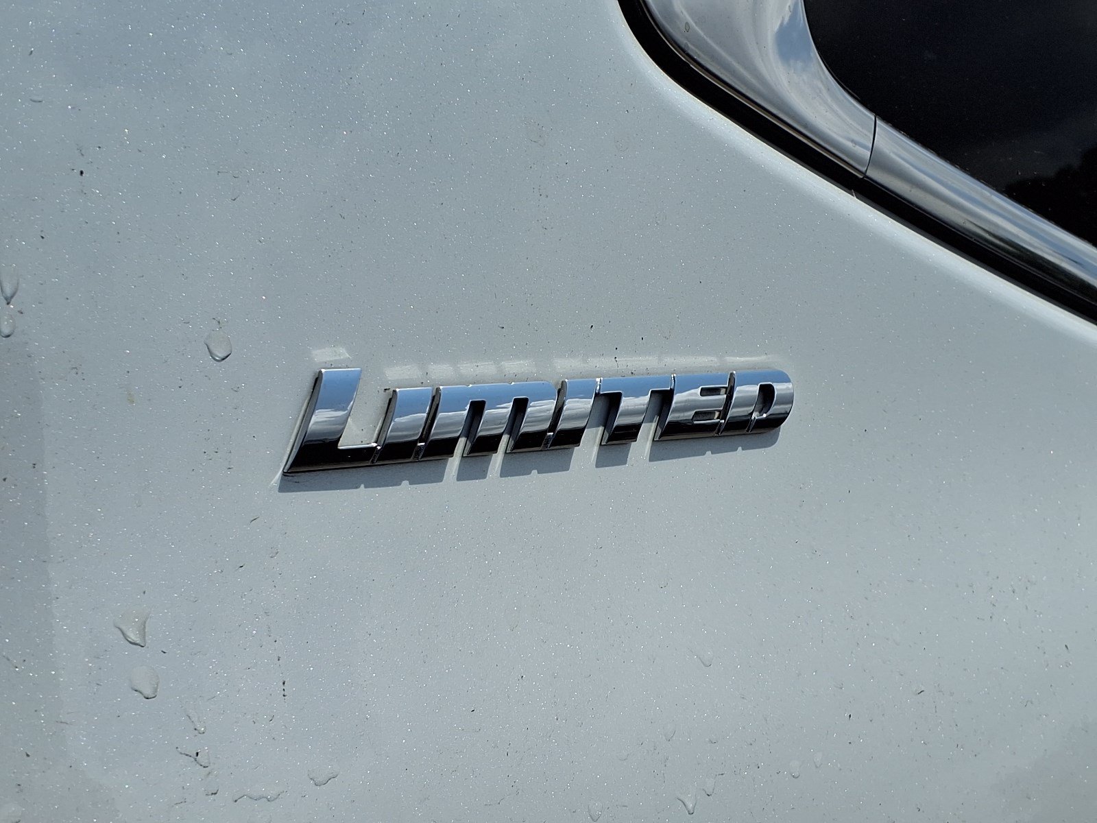 Used 2024 Toyota Tundra Limited AWD/4WD image 10