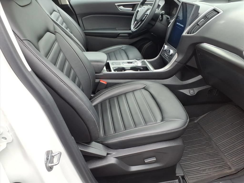 Certified 2022 Ford Edge SEL w/ Convenience Package AWD/4WD image 7