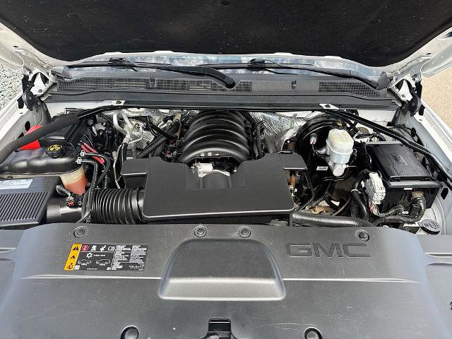 Used 2017 GMC Yukon SLE w/ Convenience Package AWD/4WD image 22