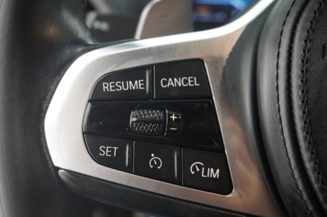 Used 2023 BMW 330i Sedan w/ M Sport Package RWD image 21