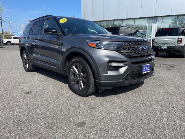 Certified 2022 Ford Explorer XLT w/ Equipment Group 202A image 1