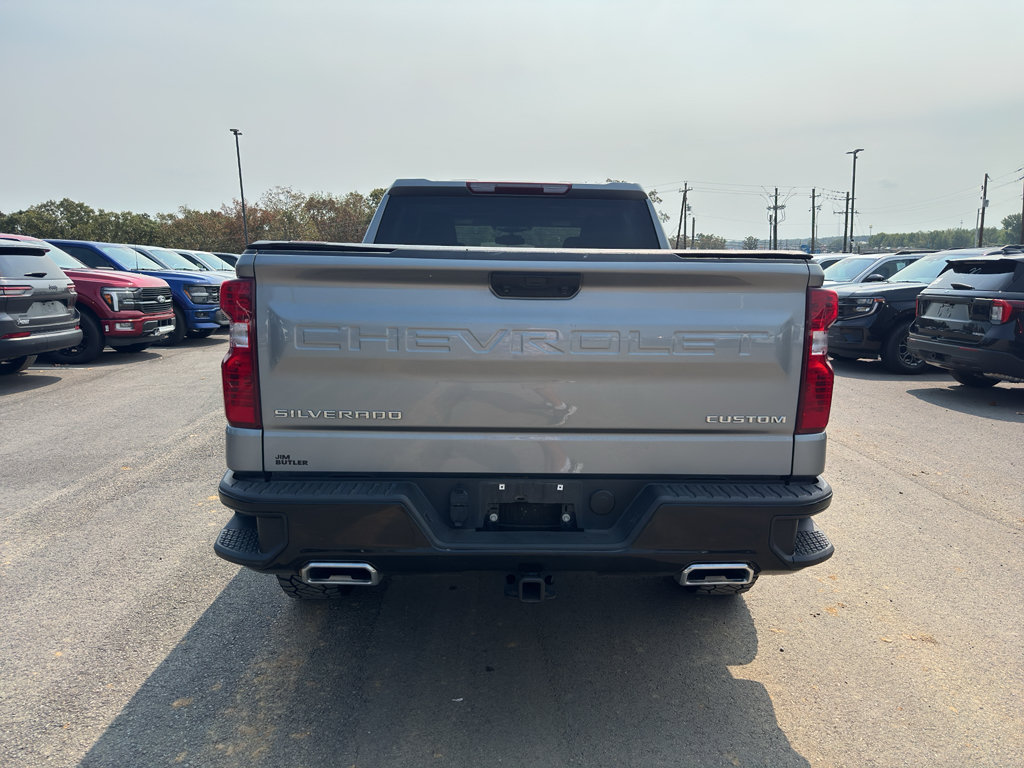 Used 2024 Chevrolet Silverado 1500 Custom Trail Boss AWD/4WD image 6