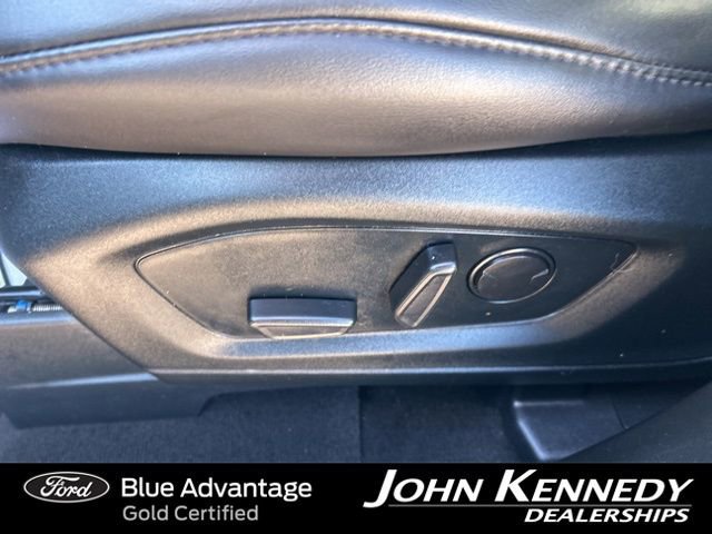 Certified 2023 Ford Explorer XLT w/ Equipment Group 202A image 17