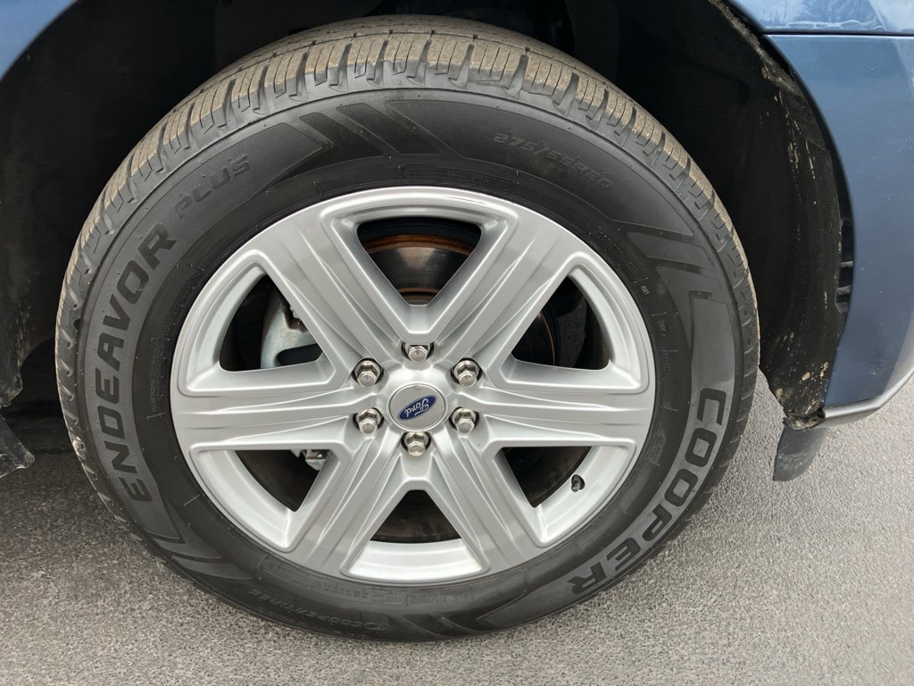 Certified 2020 Ford Expedition XLT w/ Equipment Group 202A image 10