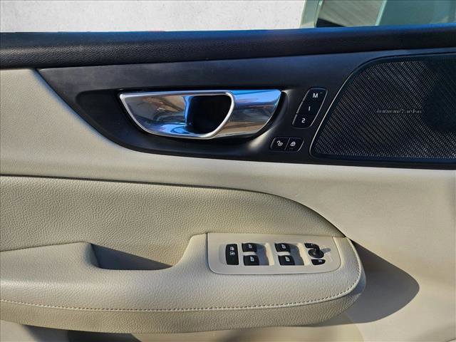 Used 2019 Volvo S60 T6 Momentum w/ Multimedia Package AWD/4WD image 25
