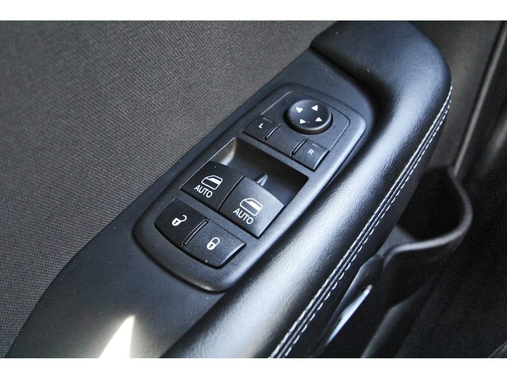 Used 2021 Dodge Challenger R/T w/ Blacktop Package image 17