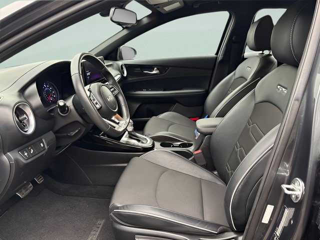 Used 2023 Kia Forte GT-Line FWD image 4