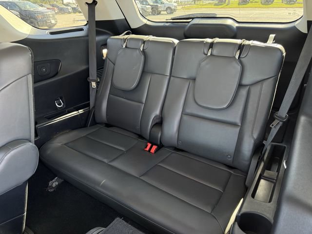 Certified 2025 Ford Explorer Active w/ Active Comfort Package image 29