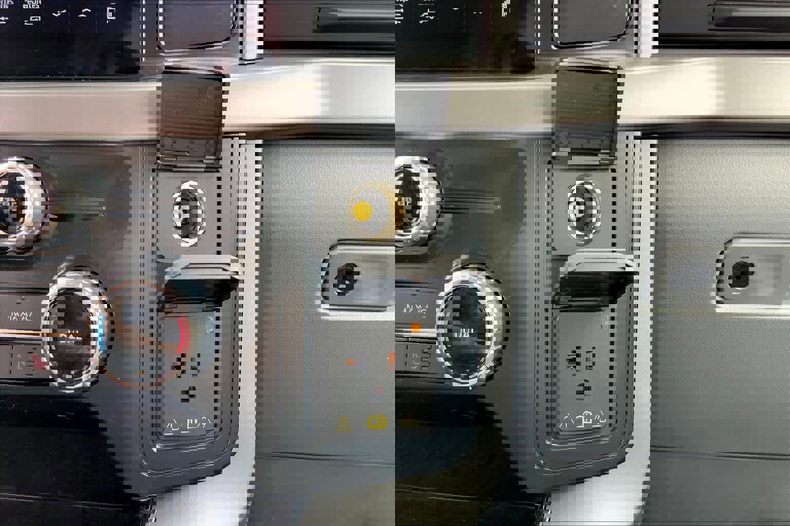 Certified 2025 Ford F150 XLT w/ Equipment Group 302A MID image 32