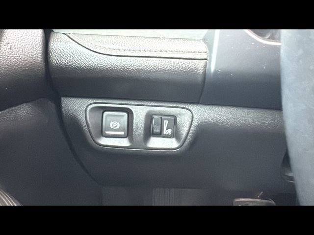Used 2020 GMC Acadia SLT w/ Trailering Package AWD/4WD image 15