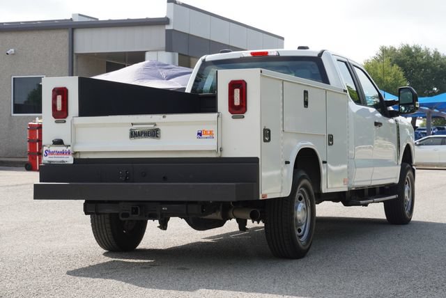 Certified 2025 Ford F250 XL AWD/4WD image 9