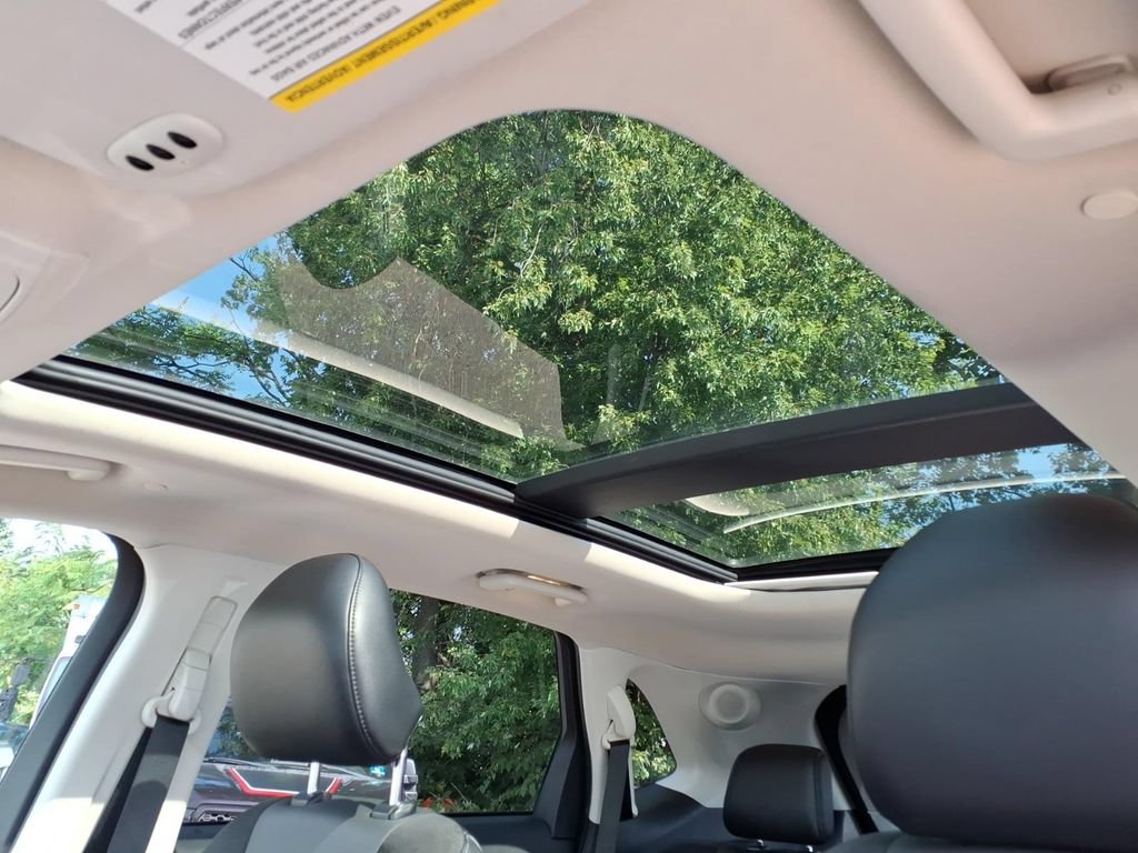 Certified 2018 Ford Edge Sport w/ Equipment Group 401A AWD/4WD image 19