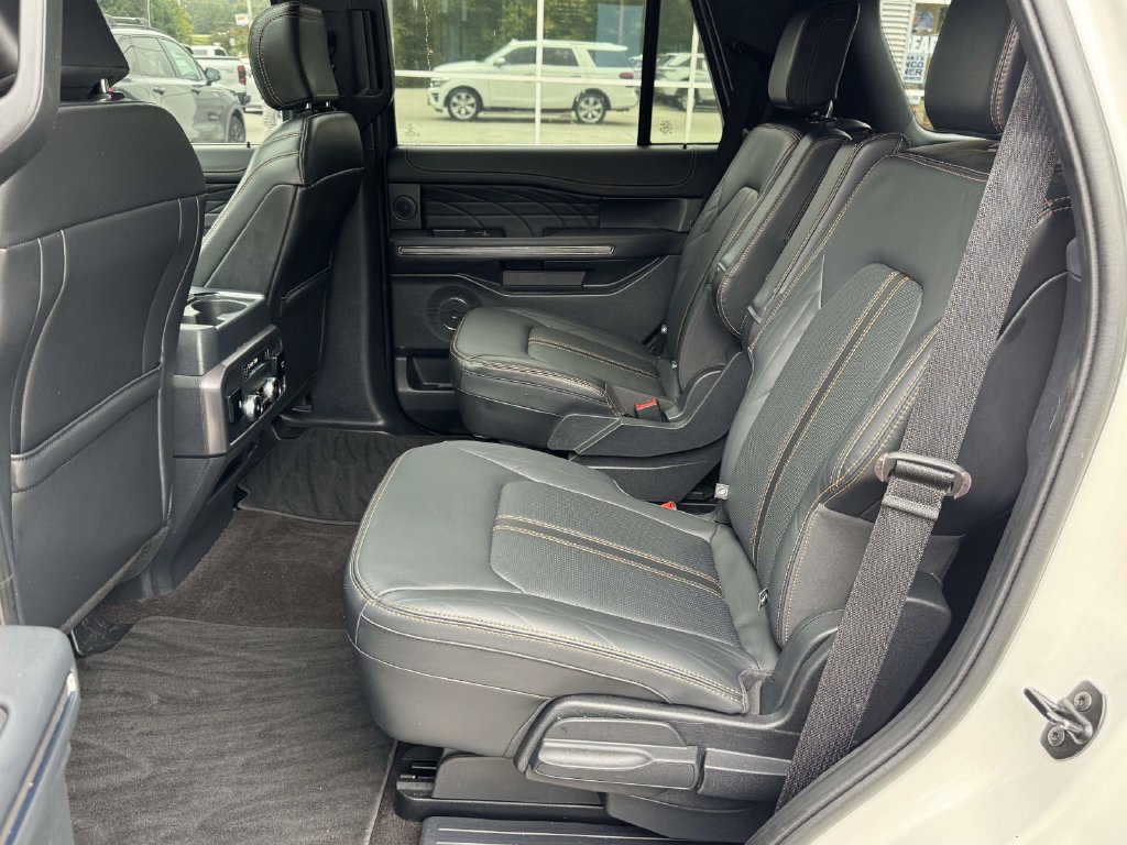 Certified 2023 Ford Expedition Platinum AWD/4WD image 19