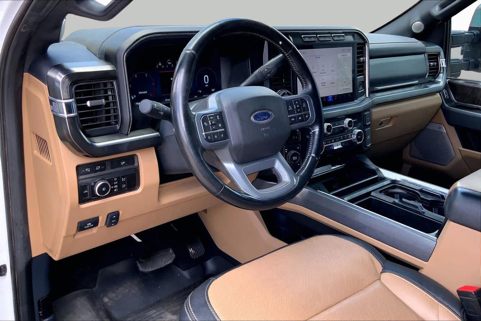 Certified 2024 Ford F250 Lariat w/ Lariat Ultimate Package AWD/4WD image 18