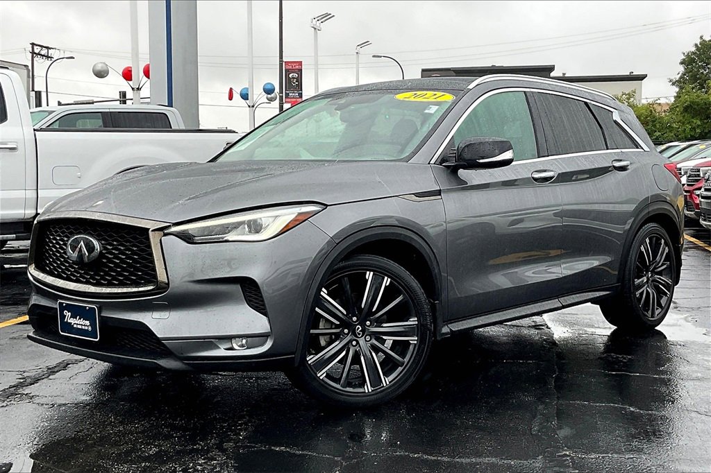 Used 2021 INFINITI QX50 Luxe w/ Appearance Package image 11