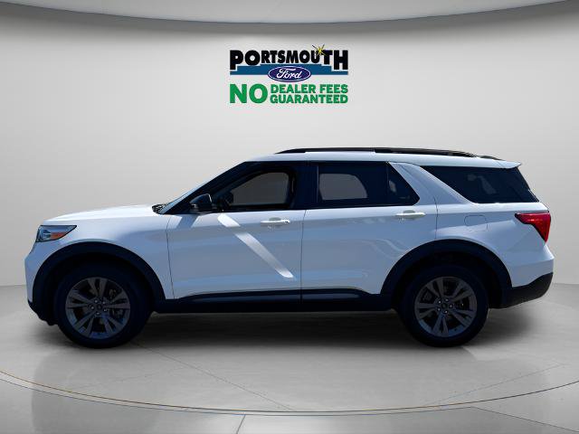 Certified 2024 Ford Explorer XLT w/ Equipment Group 202A AWD/4WD image 2