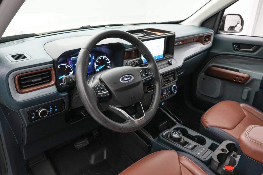 Certified 2024 Ford Maverick Lariat FWD image 16