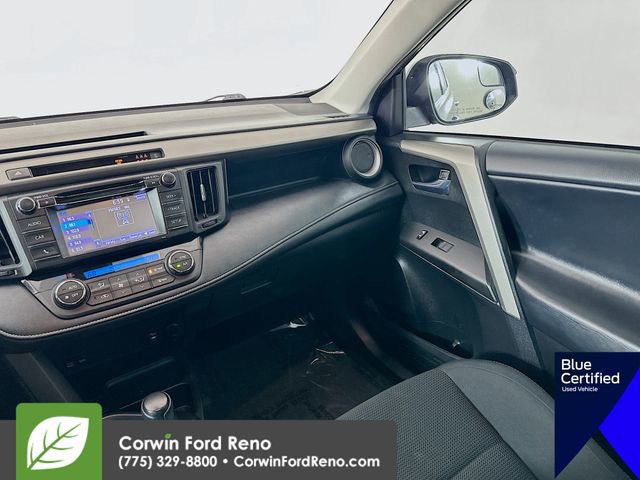 Used 2018 Toyota RAV4 XLE AWD/4WD image 25