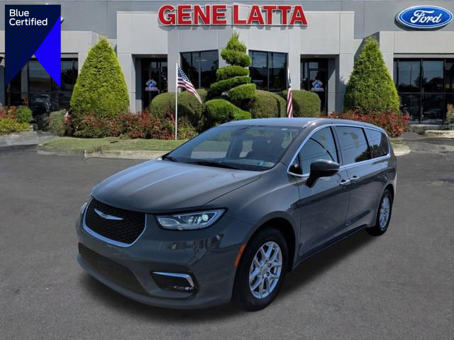 Used 2023 Chrysler Pacifica Touring-L